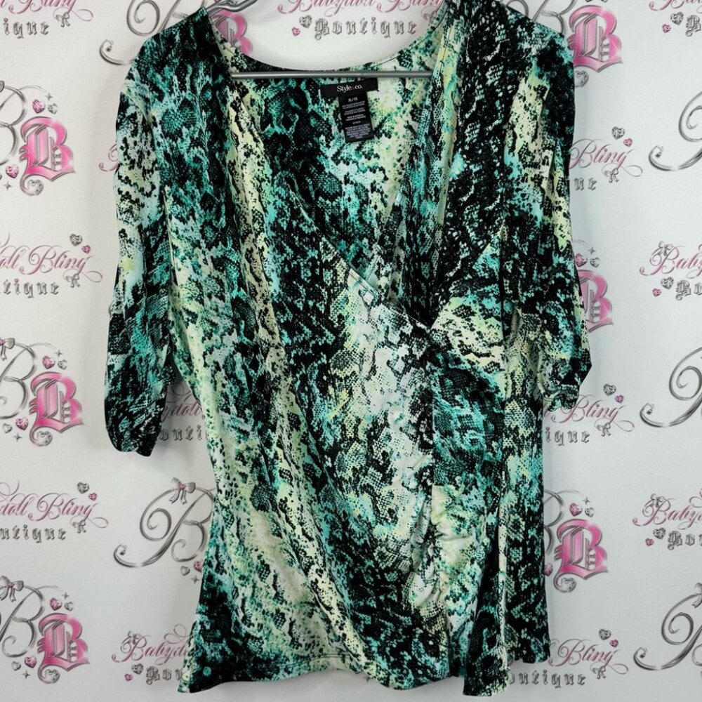 Style & Co Blouse Long Sleeve Ombr Chic Snake Print Top In Green And Black